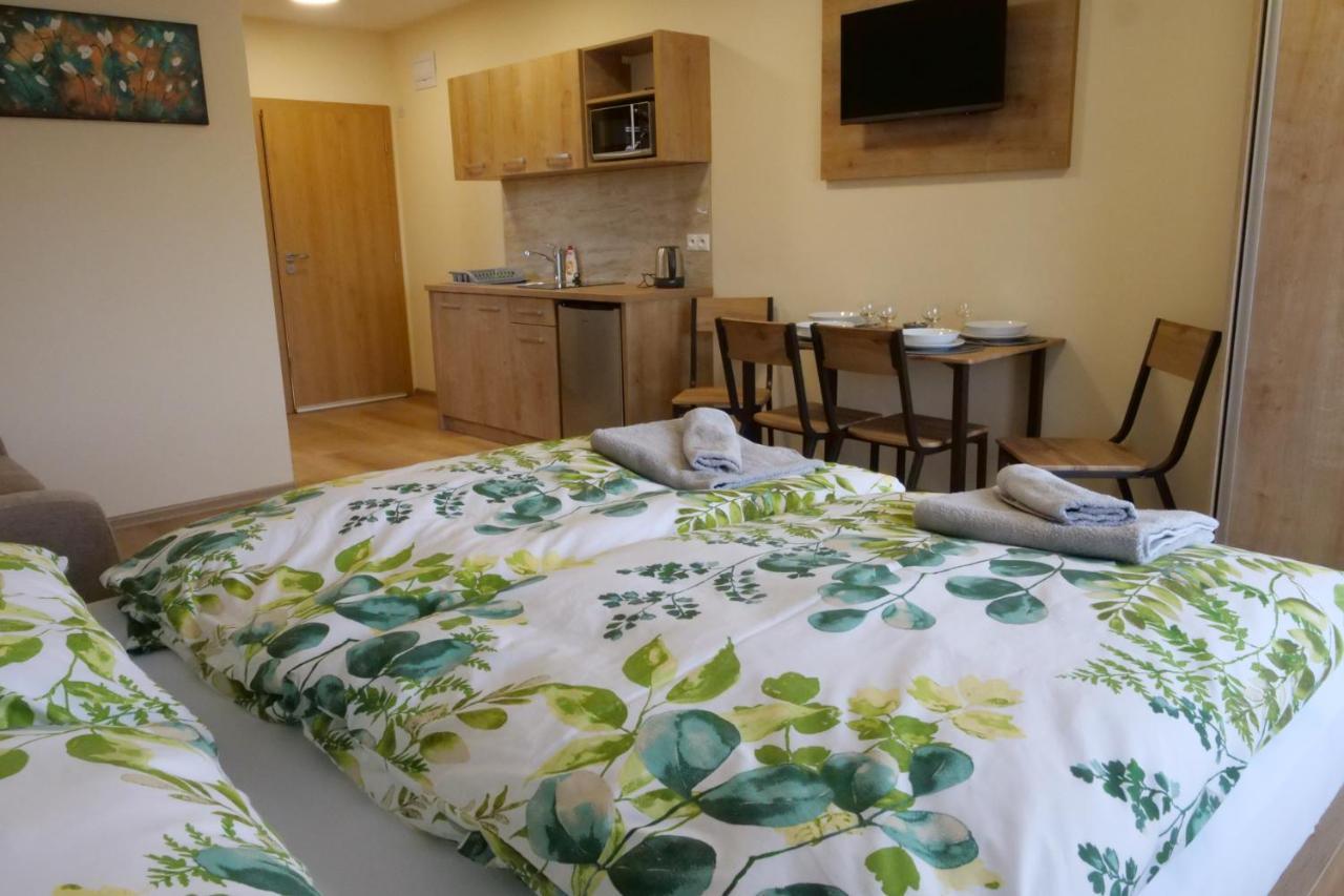 Apartmany Family Nova Lesna Exterior photo